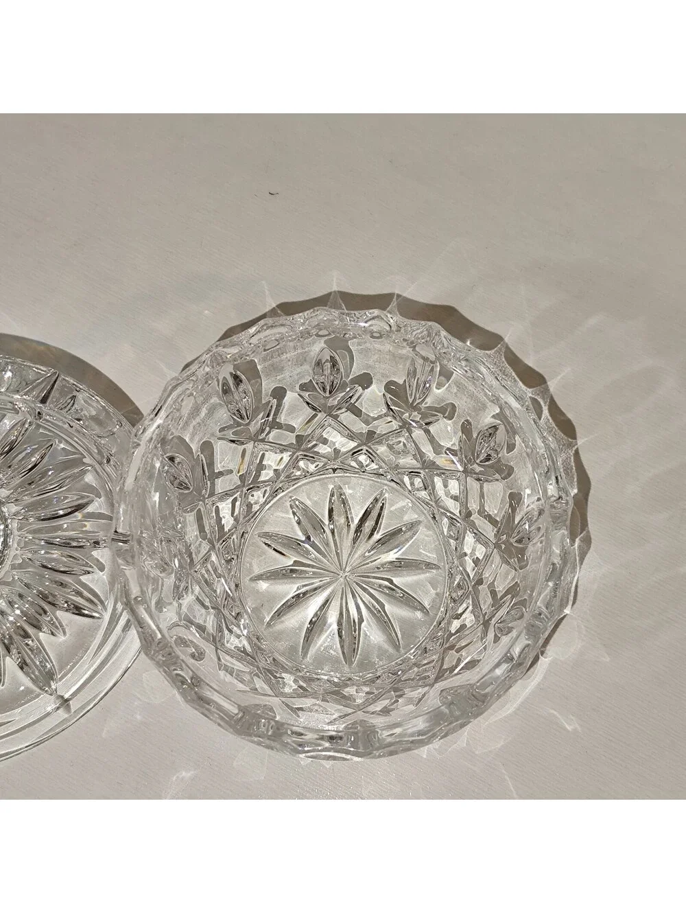 vintage crystal sugar bowl with lid Excellent Condition